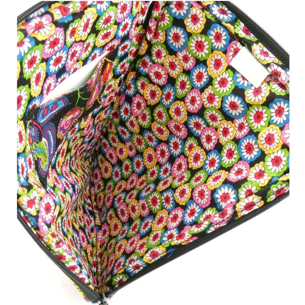 Vera Bradley Symphony In Hue E-Reader Sleeve NWT